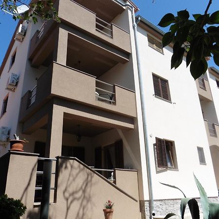 Apartments Kostijal Zadar Zimmer foto
